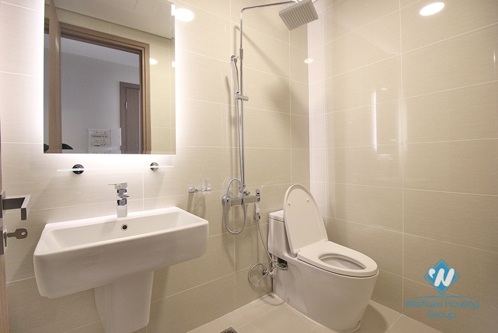 A wonderful 2 bedroom apartment for rent in Ciputra L Tower